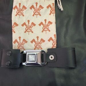 Very Unique Axe & Awl Leatherworks Black Leather Seatbelt Belt Buckle